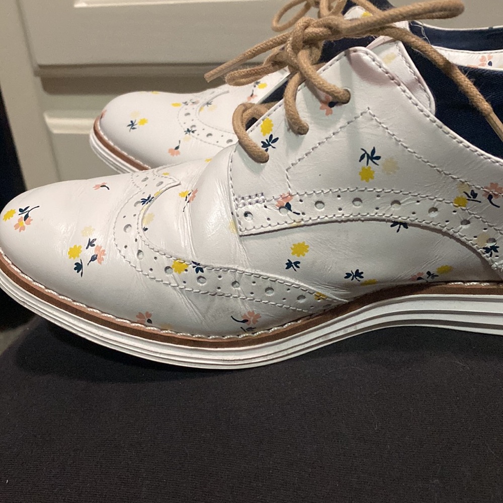 Cole Hahn Oxfords